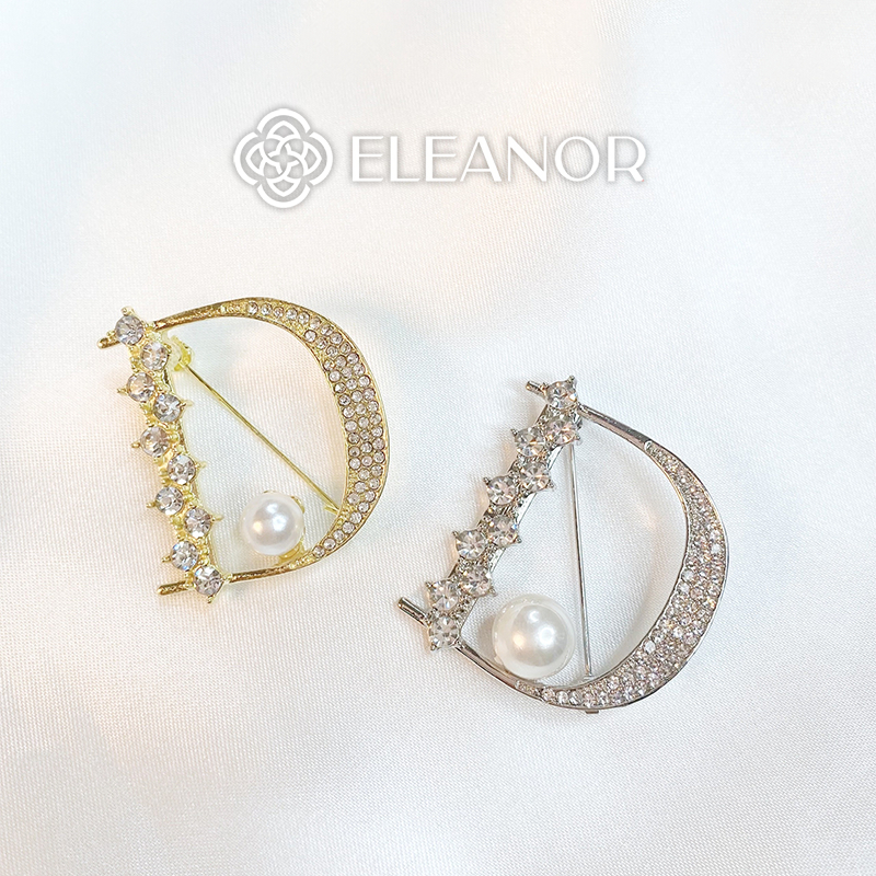 Ghim cài áo nữ Eleanor Accessories hình chữ D đính đá kết hợp ngọc trai nhân tạo phụ kiện trang sức 5587
