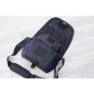 Túi máy ảnh Crumpler Cupcake 7500.