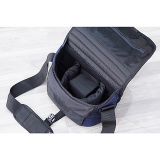 Túi máy ảnh Crumpler Cupcake 7500.