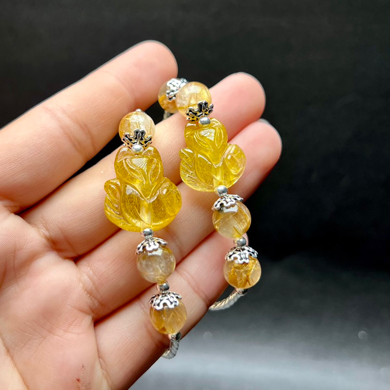 Vòng tay Hồ Ly Thach Anh Tóc Vàng