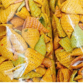 Bánh nón đủ màu - snack tam giác - đồ ăn vặt| nghiện store | freeship