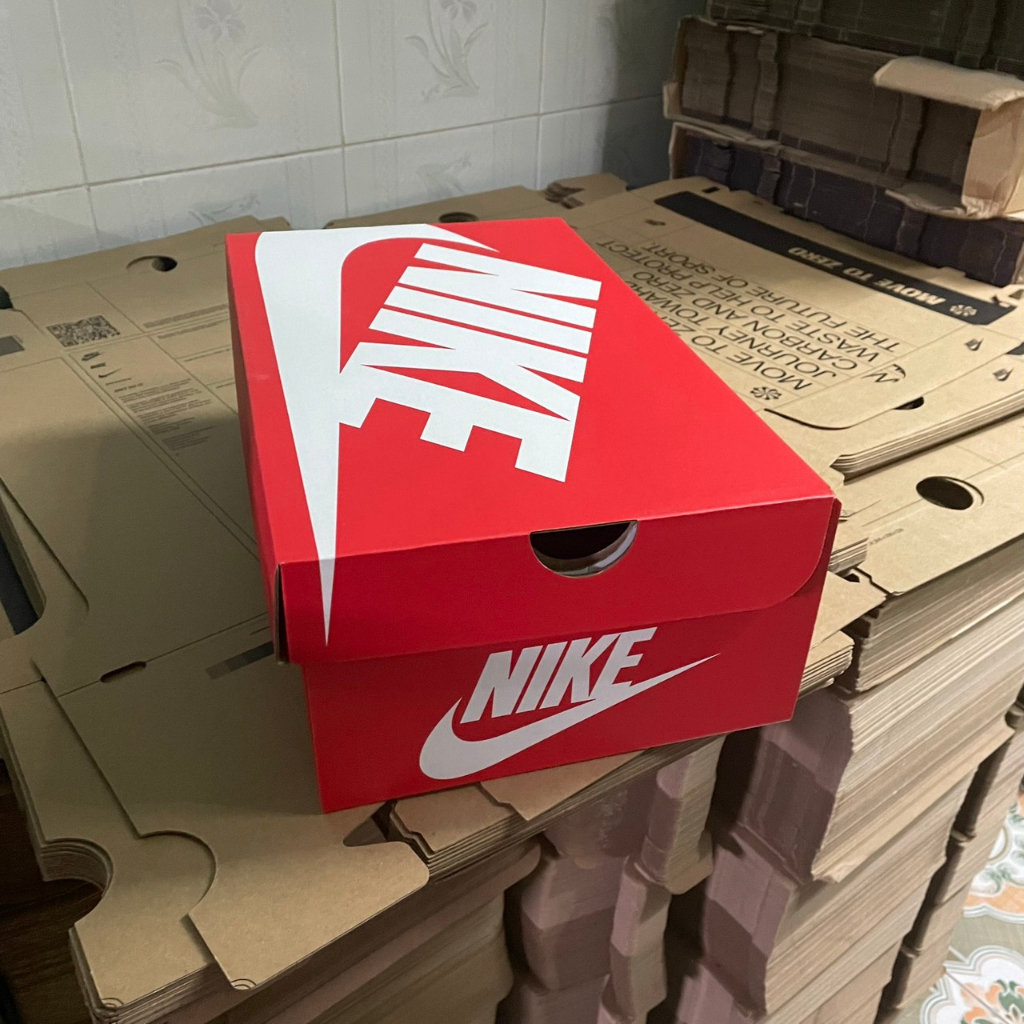 Hộp giày, dép  NIKE CHÍNH HÃNG NHIỀU LOẠI SIZE 32X20X11CM BỘ 5 HỘP CARTON