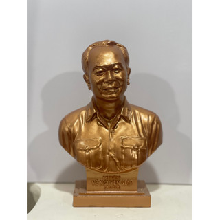 Tượng Võ Nguyên Giáp, Tượng nhũ đồng, tượng trang trí cao 25cm