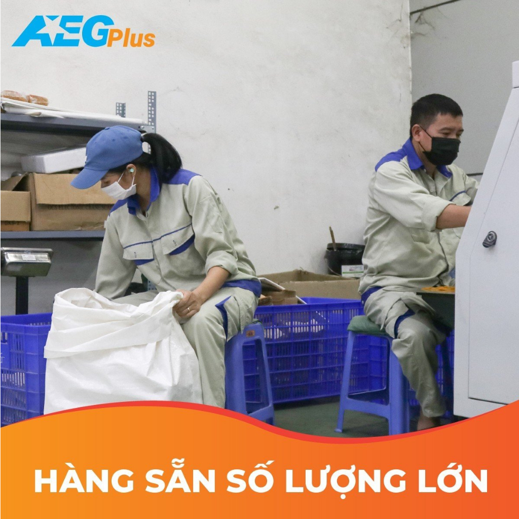 Túi giấy KRAFT Nhật nâu trơn có quai đáy vuông nhiều kích thước, túi giấy xi măng, túi giấy đựng quà tặng, túi quai