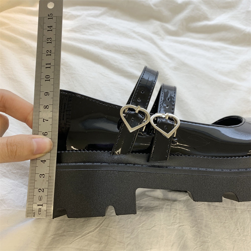 Giày lolita big size đế cao quai cài trái tim da bóng size 40 - 44