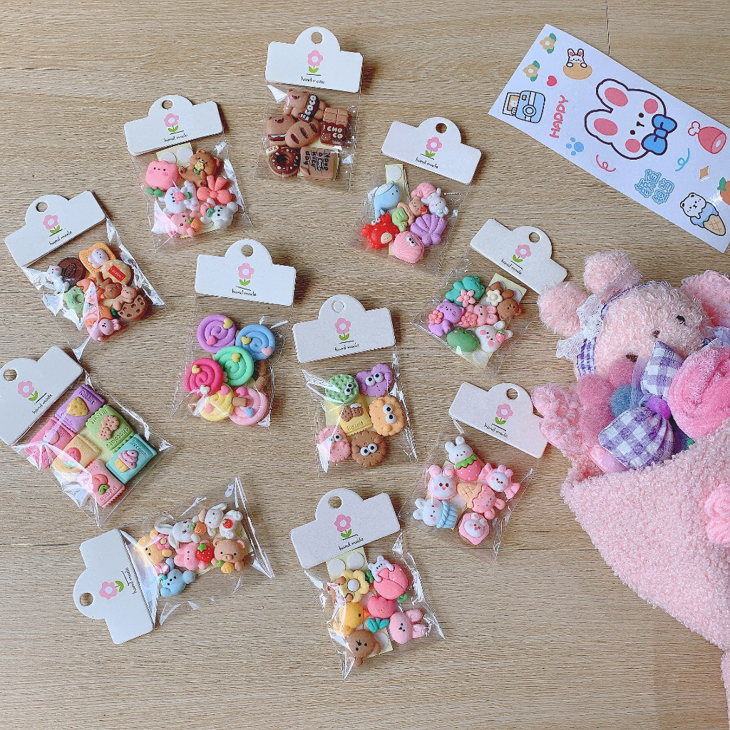 Set 6 Charm, Sticker 3D kèm keo dán đáng yêu, slime, dán ốp điện thoại, nón bảo hiểm...