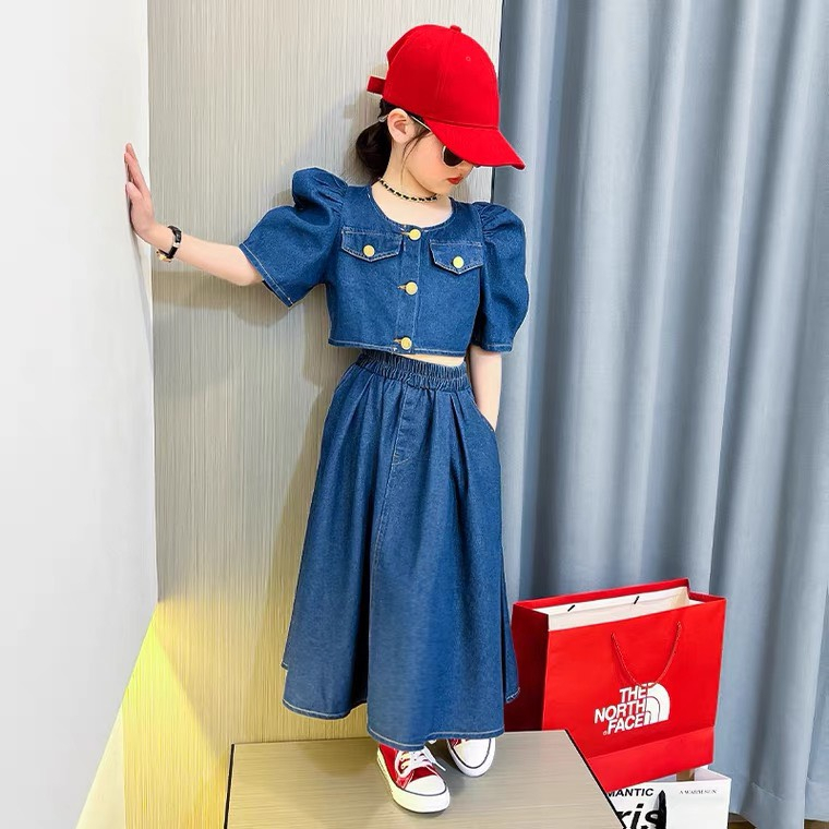Bộ Set Jean  Dễ Thương Dành Cho Bé Gái từ 15 - 45kg - LittleKidsT