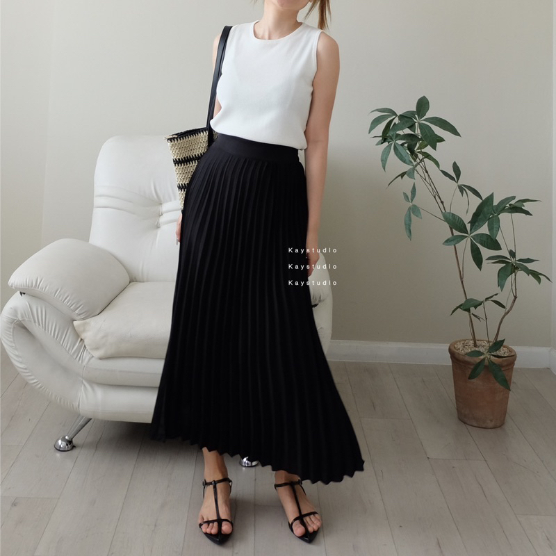 CHÂN VÁY XẾP LY ĐEN DÀI