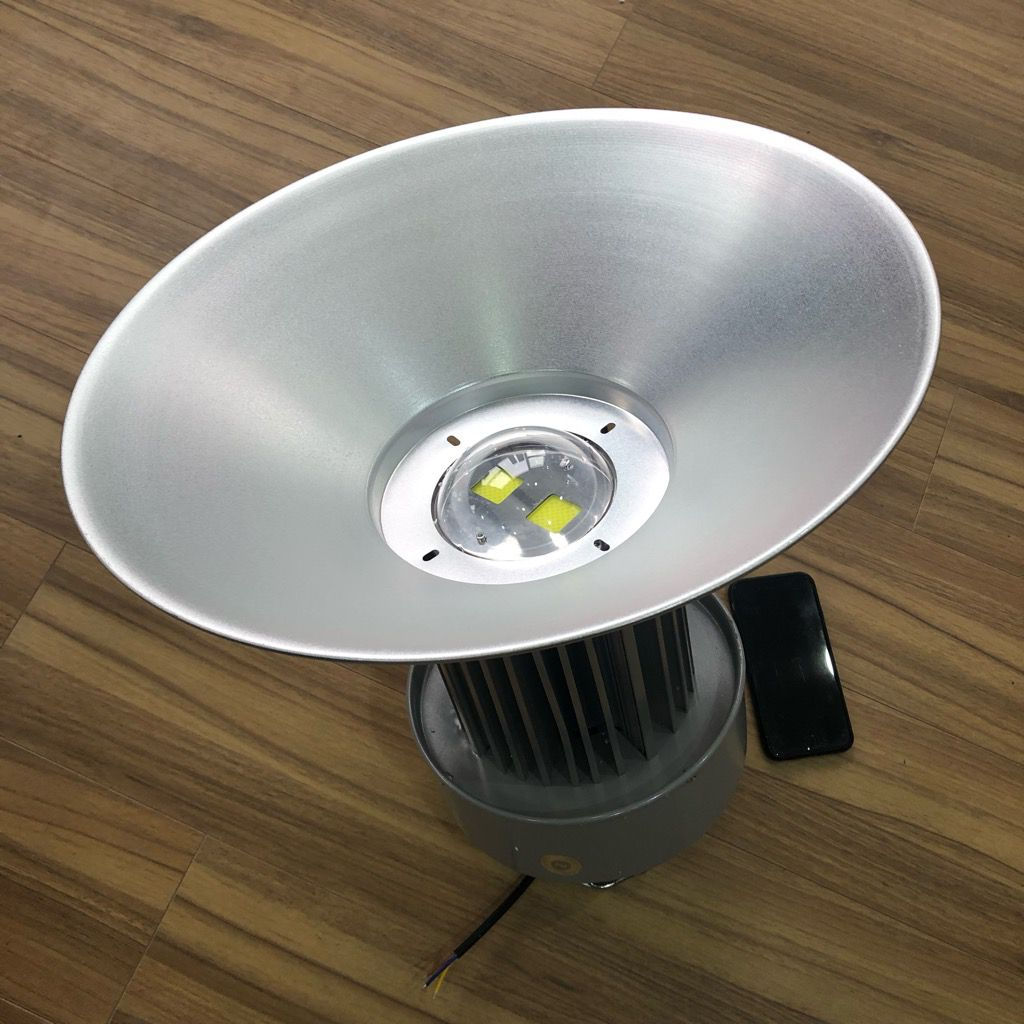 Đèn led 100W nhà xưởng 2 mắt led, 50W 1 mắt led Nguồn Done, chip 50W Briglux USA