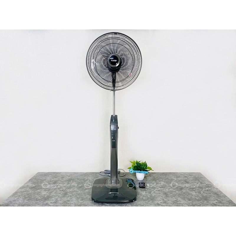 Quạt điện Mitsubishi LV16-RA CY-GY 3 cánh 3 tốc độ gió - Hàng chính hãng - Mới 100% - Bảo hành chính hãng 12 tháng