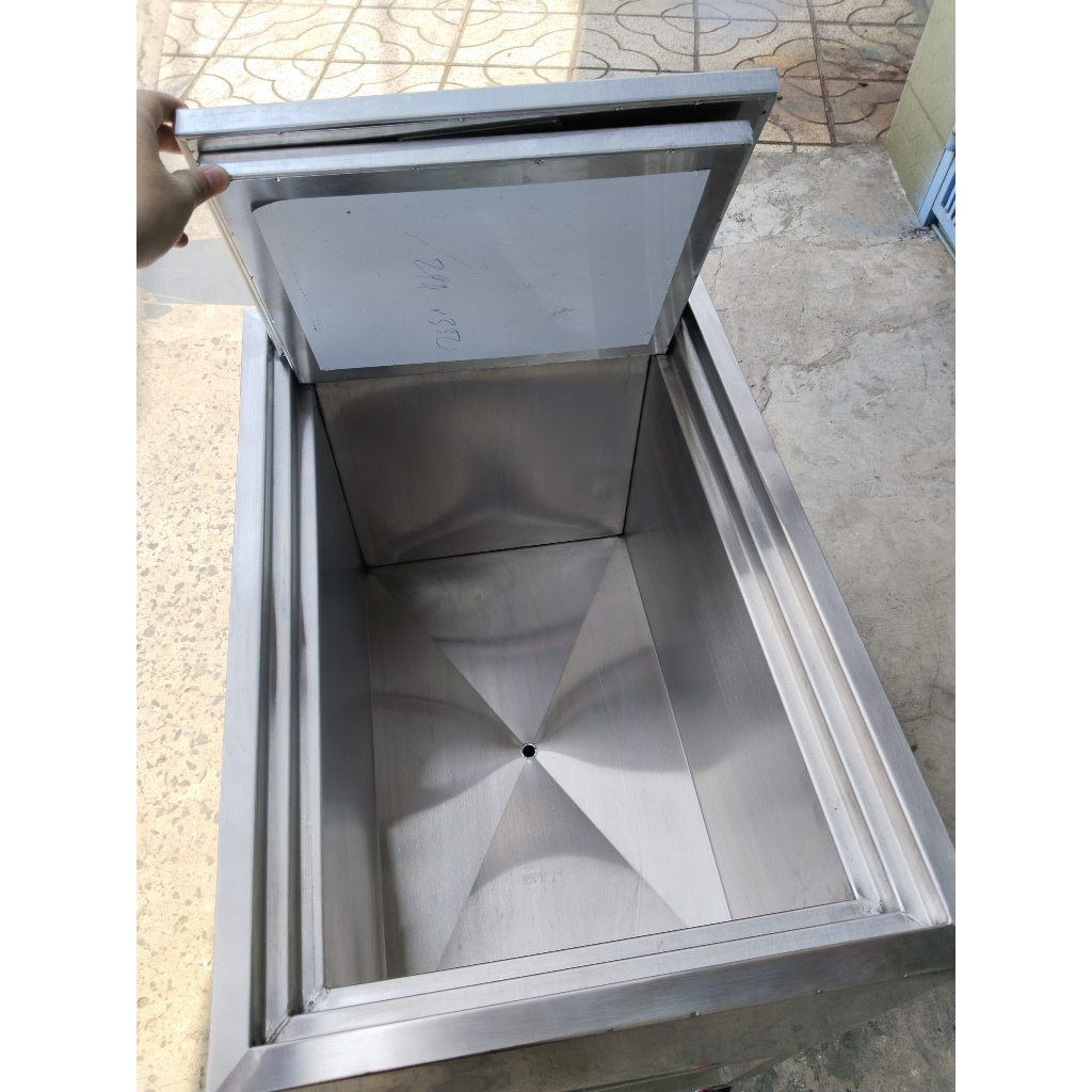 Thùng đá inox có chân/ bánh xe kèm khay + 4 khay topping bán trà sữa hot 2023