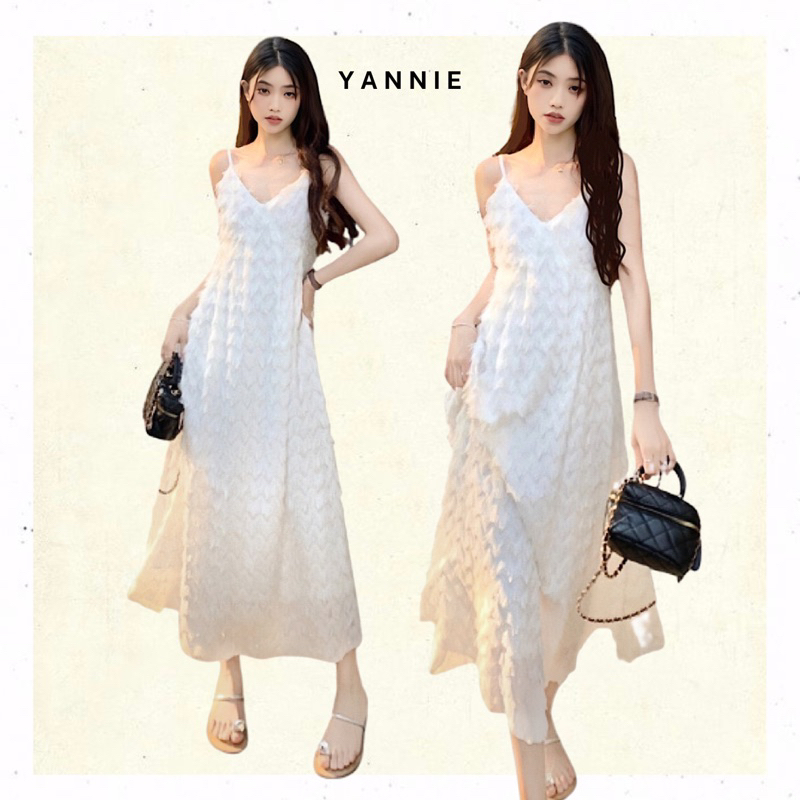 Váy đầm maxi hai dây trắng dáng suông dài đi biển mùa hè cổ V sexy chất tơ xước hai lớp lông tua rua Yannie 1688 taobao