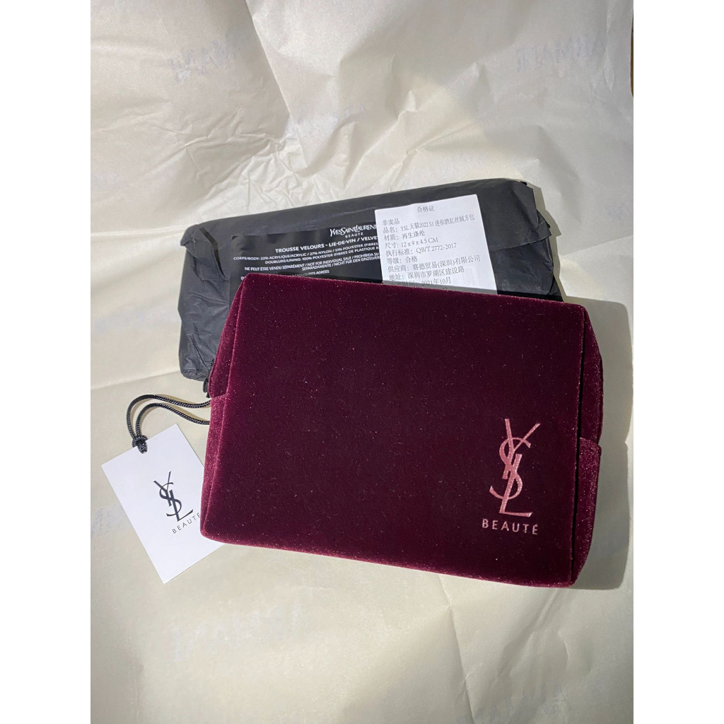 Túi Gift hãng YS.L màu đỏ đô chất nhung size mini đựng mỹ phẩm make up chính hãng