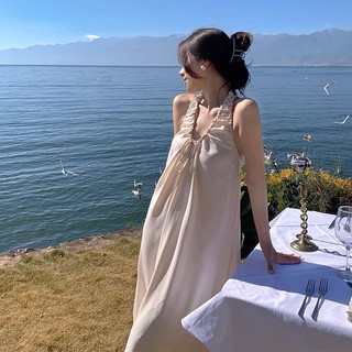 Váy yếm lụa quai nhún Eclipse Clothing