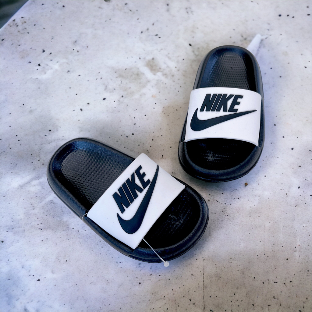 Dép lê cho bé, dép siêu nhẹ họa tiết N.i.k.e cho bé trai 3-10 tuổi- Happy Feet no3389