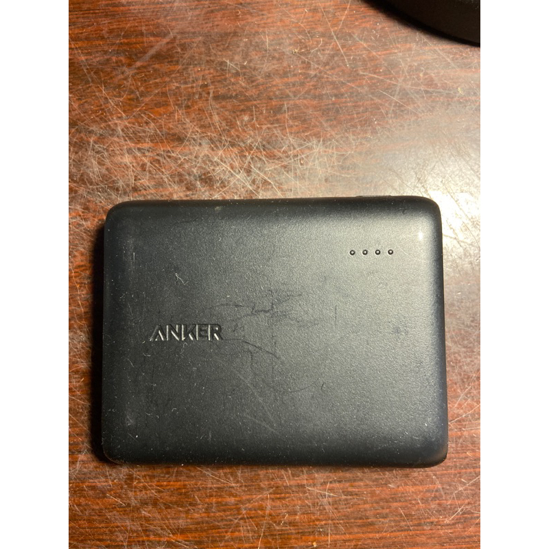 sạc dự phòng anker cũ hỏng