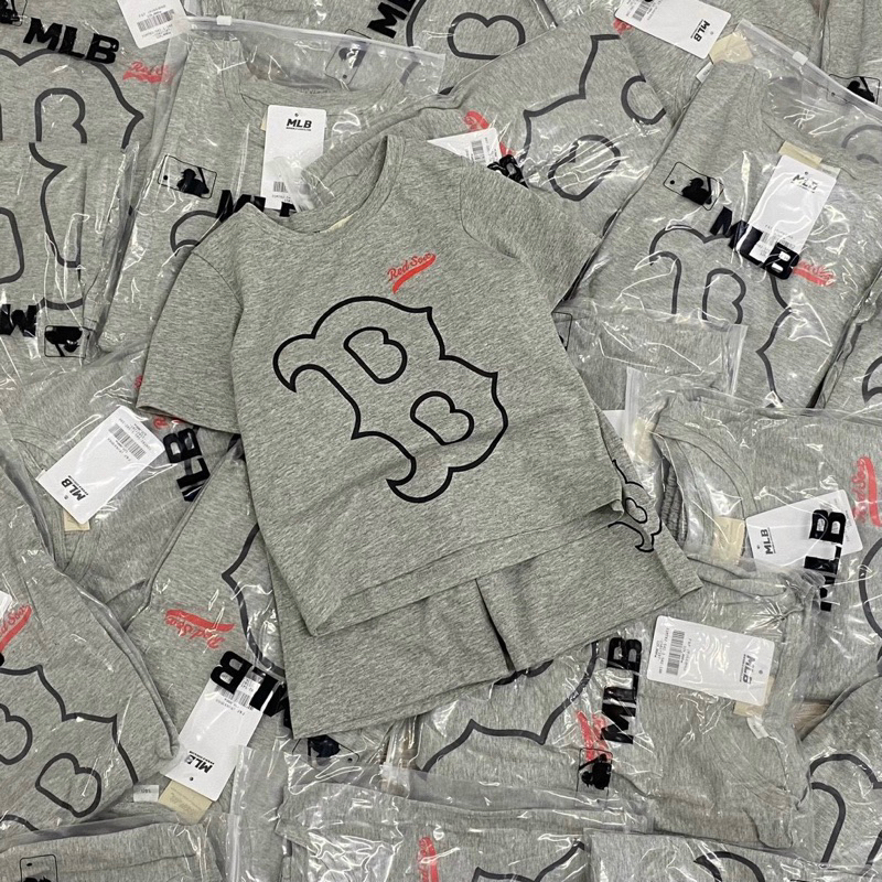 Bộ cộc tay trơn in logo to MLB cho bé trai bé gái