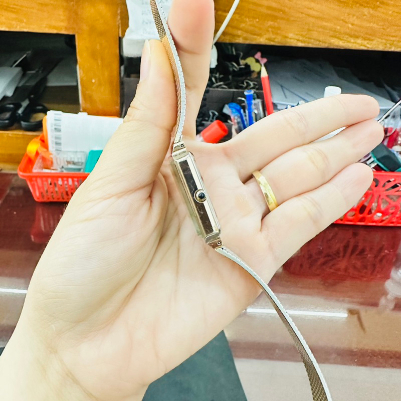 Đồng hồ Nam si nhật dáng tank hiệu Imperiaude