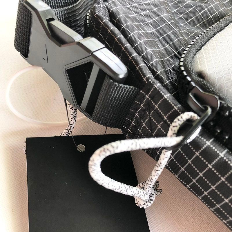 Túi Đeo Chéo Nam/Nữ Full Tag Code N'Bag Heritage 2.0 Small Bag CV1408-010