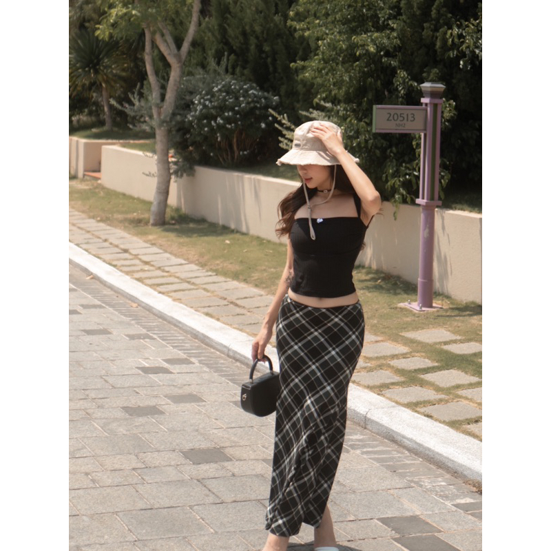 CHEERS - Áo Vivi đính nơ, tay nhỏ kiểu