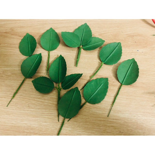 Lá hồng cắt sẵn (50-100 lá )