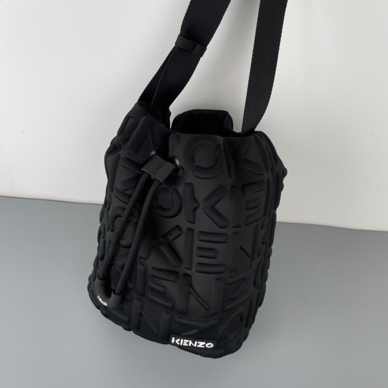Túi Kenz0 xinh xắn