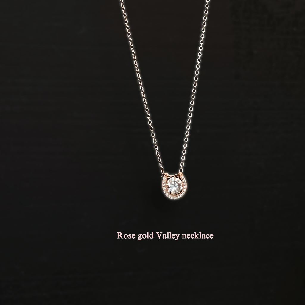 Dây chuyền titan hình giọt nước màu rose sang trọng