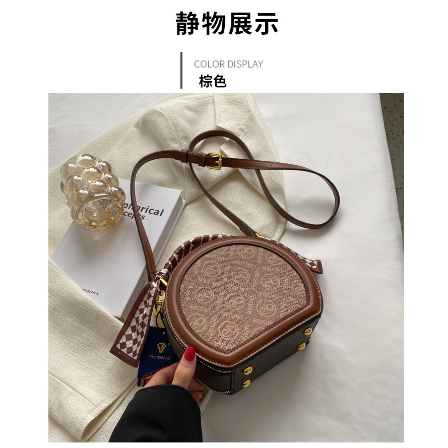 Túi Xách Tay Đeo Chéo Nữ Hình Tròn Hai Màu Trắng Đen Kiểu Dáng Messenger Cao Cấp Mẫu Mới Nhất Hàng Thiết Kế Hàng Loại 1