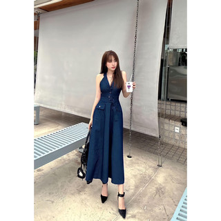 Đầm maxi jean cổ vest kèm dây nịt