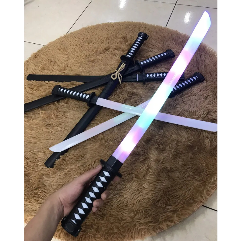Đồ chơi kiếm Nhật Katana loại 1 dài 68cm có đèn led và âm thanh - Kiếm phát sáng, kiếm nhựa