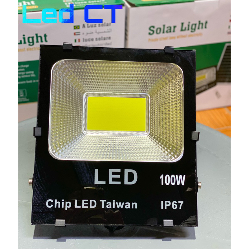 Đèn pha led 100W Thân Nhôm