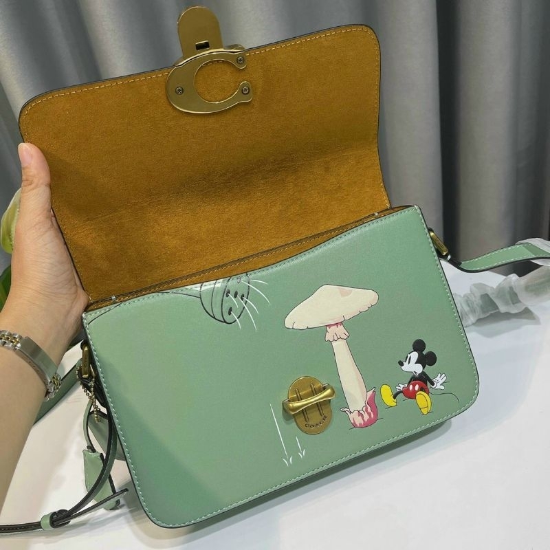 DISNEY x COACH STUDIO MICKEY MOUSE da thật sang chảnh