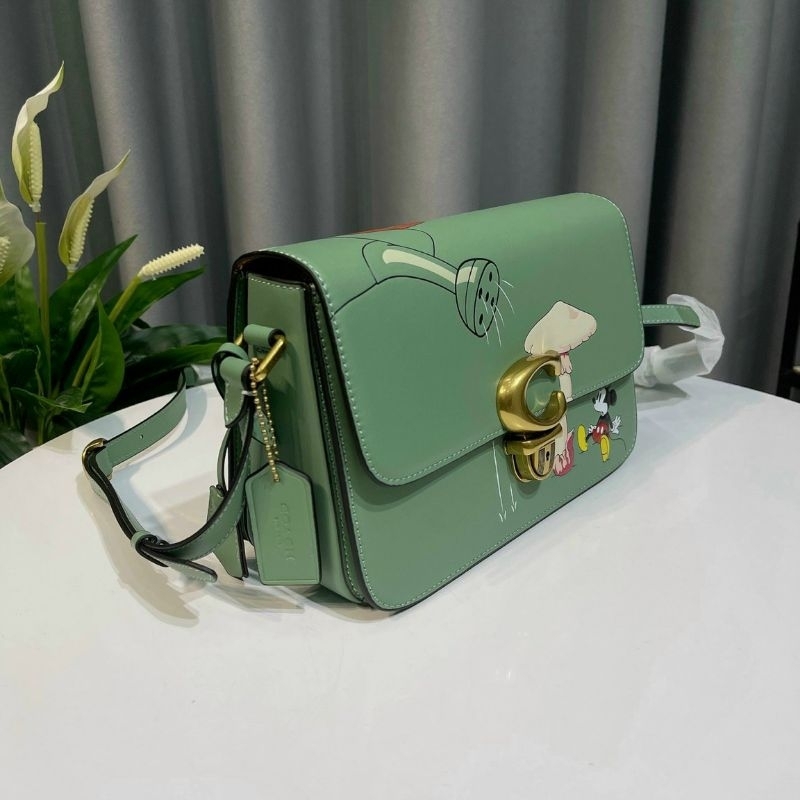 DISNEY x COACH STUDIO MICKEY MOUSE da thật sang chảnh