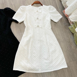 Đầm xoè thiết kế phối nơ