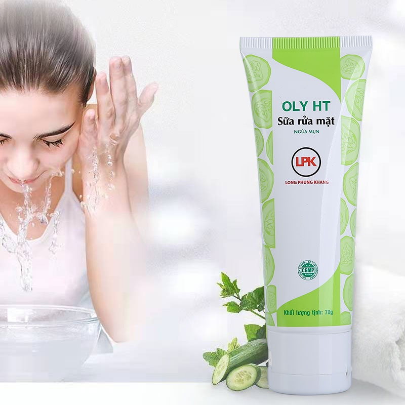 Sữa rửa mặt ngừa mụn Oly HT LPK