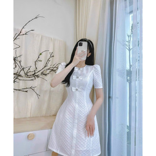 Đầm xoè thiết kế phối nơ