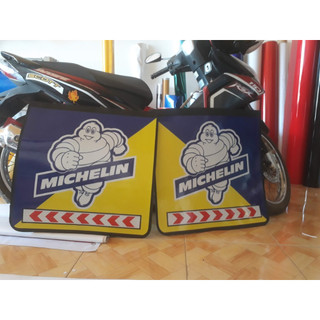 Michellin - decal phản quang chắn bùn xe tải