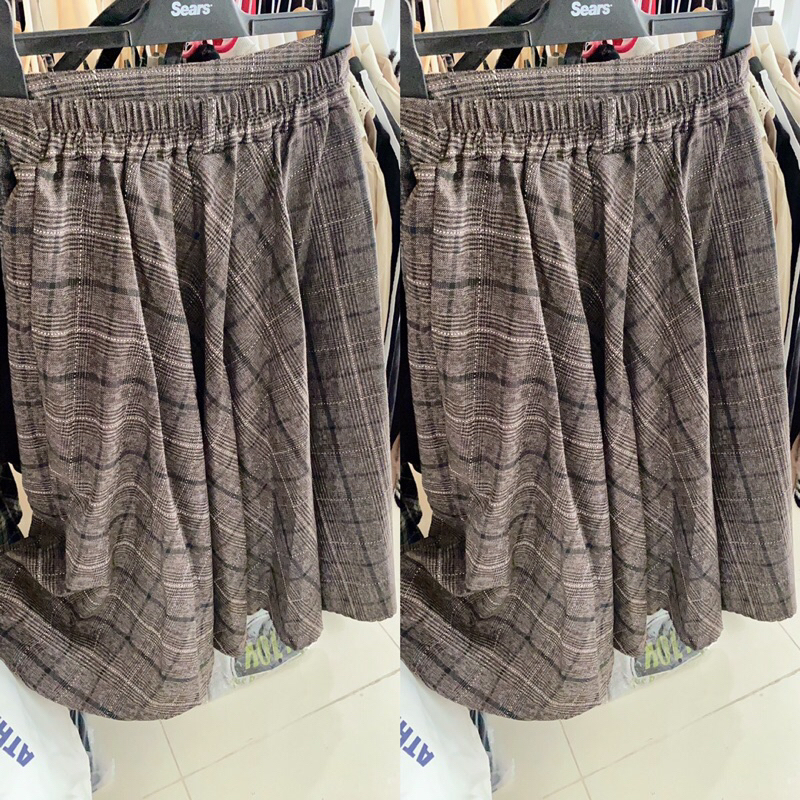 Chân váy dạ dài free size <60kg