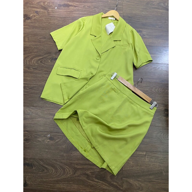 Bộ áo vét chân váy