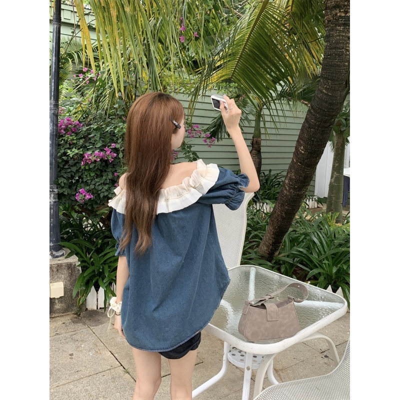 Áo trễ vai denim bèo nhún