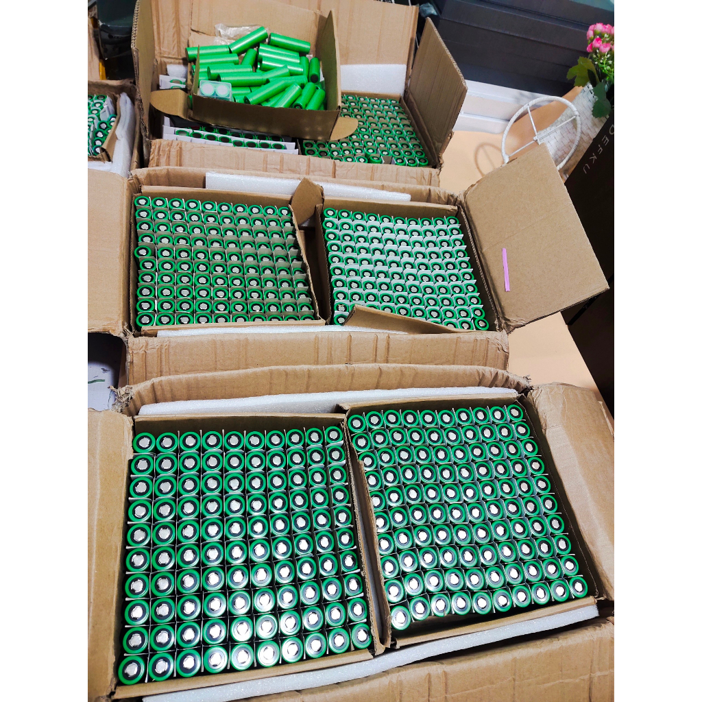 Cell pin Sony VTC6 18650 xả 30A nội trở 11 - 12 hàng mới chính hãng cam kết không tháo khối