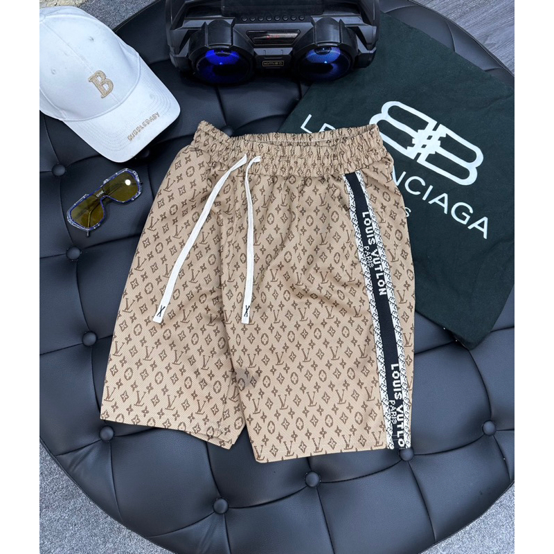 Quần Short Nam Louis Vuitlon QC Cao Cấp Thanh Lịch
