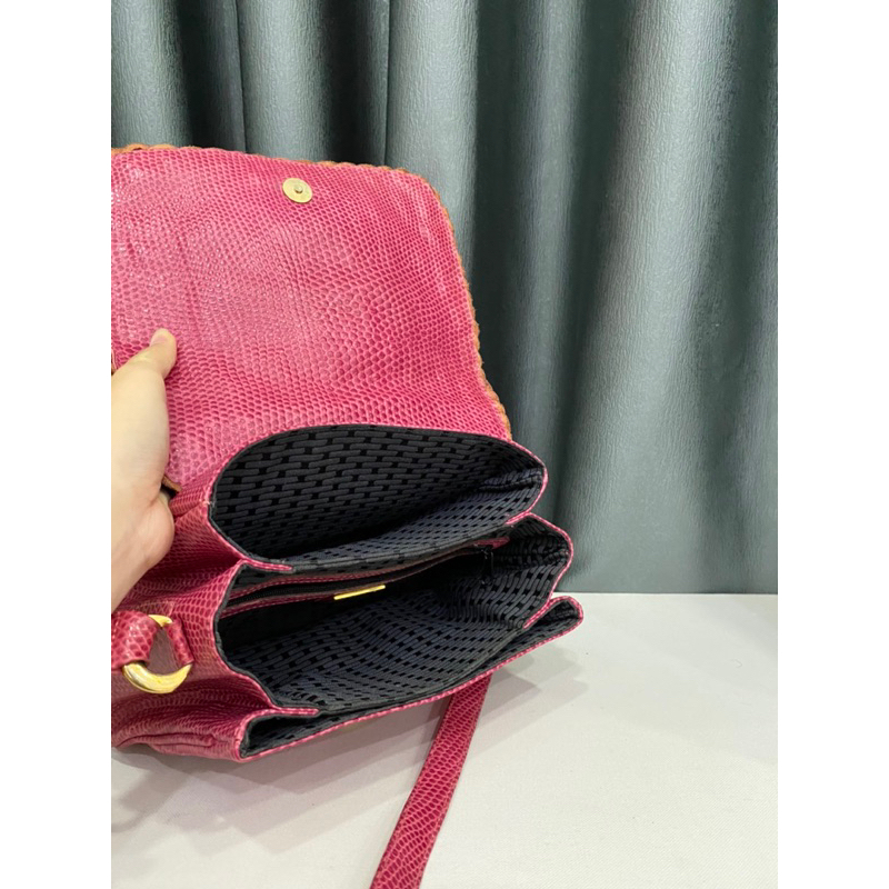 Túi si hiệu GRETA của Ý hồng đan da thật dập vân kì nhông