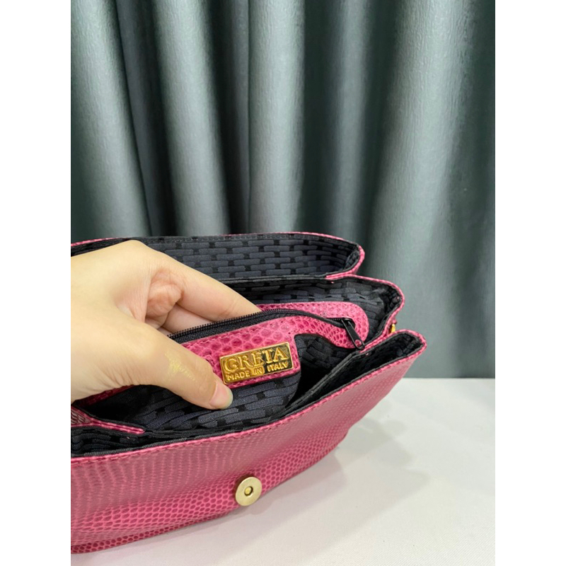 Túi si hiệu GRETA của Ý hồng đan da thật dập vân kì nhông