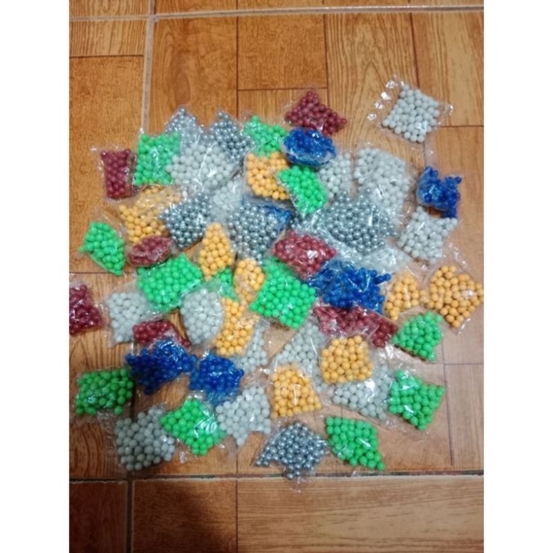 Mô hình đồ chơi Aka bắn bi nhựa