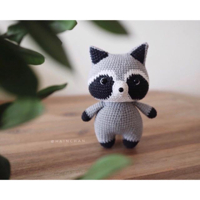 Thú bông chân ngắn len handmade