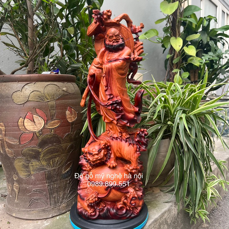 Tượng đạt ma sư tổ gỗ hương cao 60cm