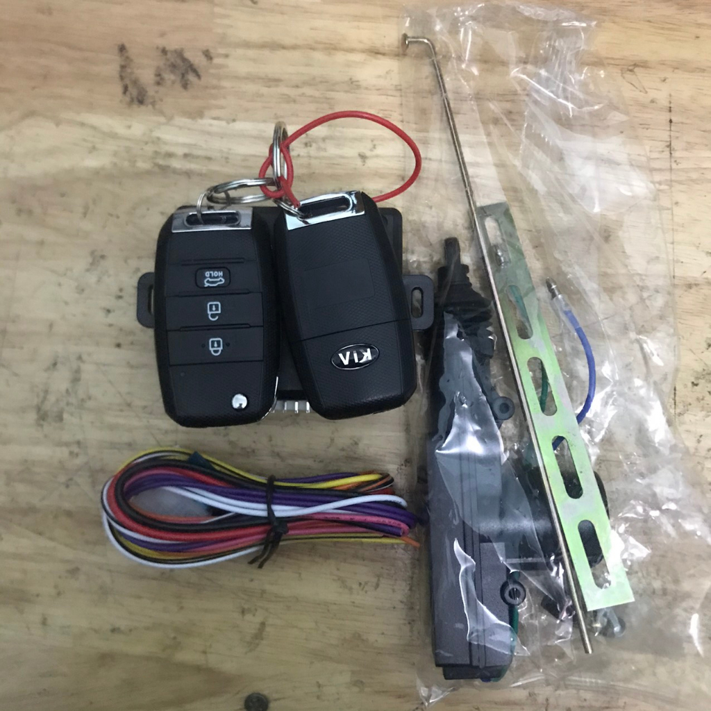 Bộ khiển cửa MILANO lắp cho ô tô kèm chuột 12V mẫu KIA có chìa