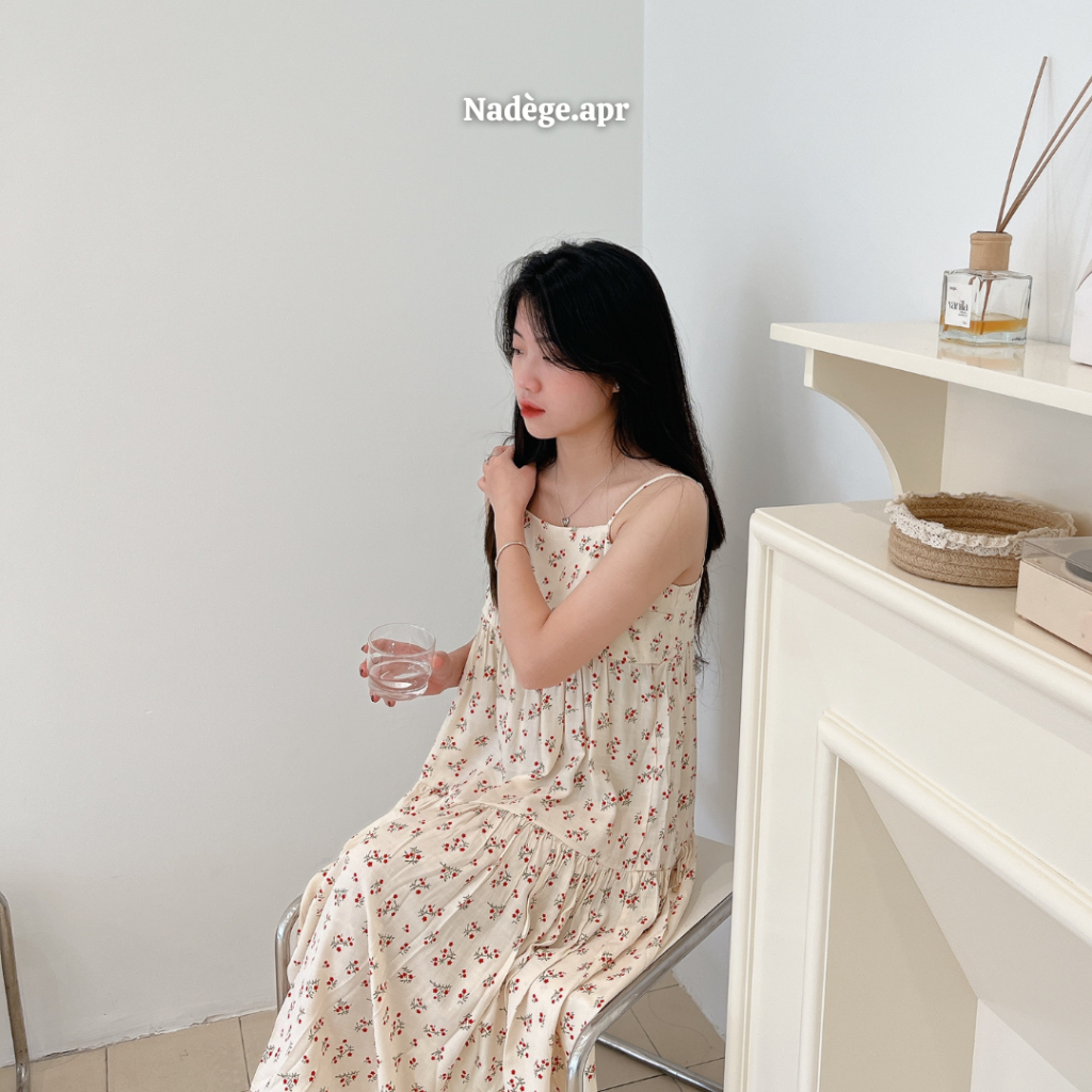 𝐒𝐭𝐚𝐭𝐢𝐜𝐞 𝐒𝐮𝐧𝐝𝐫𝐞𝐬𝐬 🌸 Váy ngủ hai dây chất đũi thoáng mát, mát mẻ hoa nhí - Nadege.apr