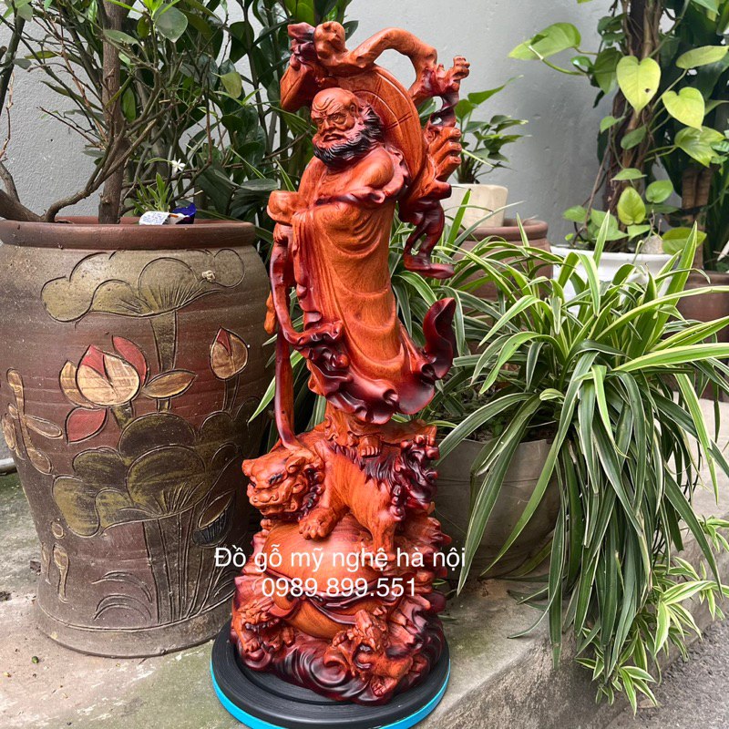 tượng đạt ma sư tổ gỗ hương cao 50cm